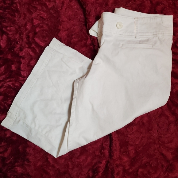 WHITE WIDE LEG CAPRIS! - Picture 10 of 13